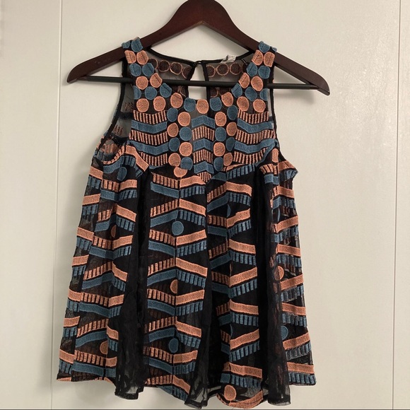 EUC! - Anthro | Akemi + Kin Kalila Sheer Tank - Picture 4 of 9